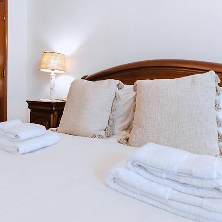 Casa Do Patio - 3 Bedrooms, Ponte Rol ตอร์เรส เวดรัส ภายนอก รูปภาพ