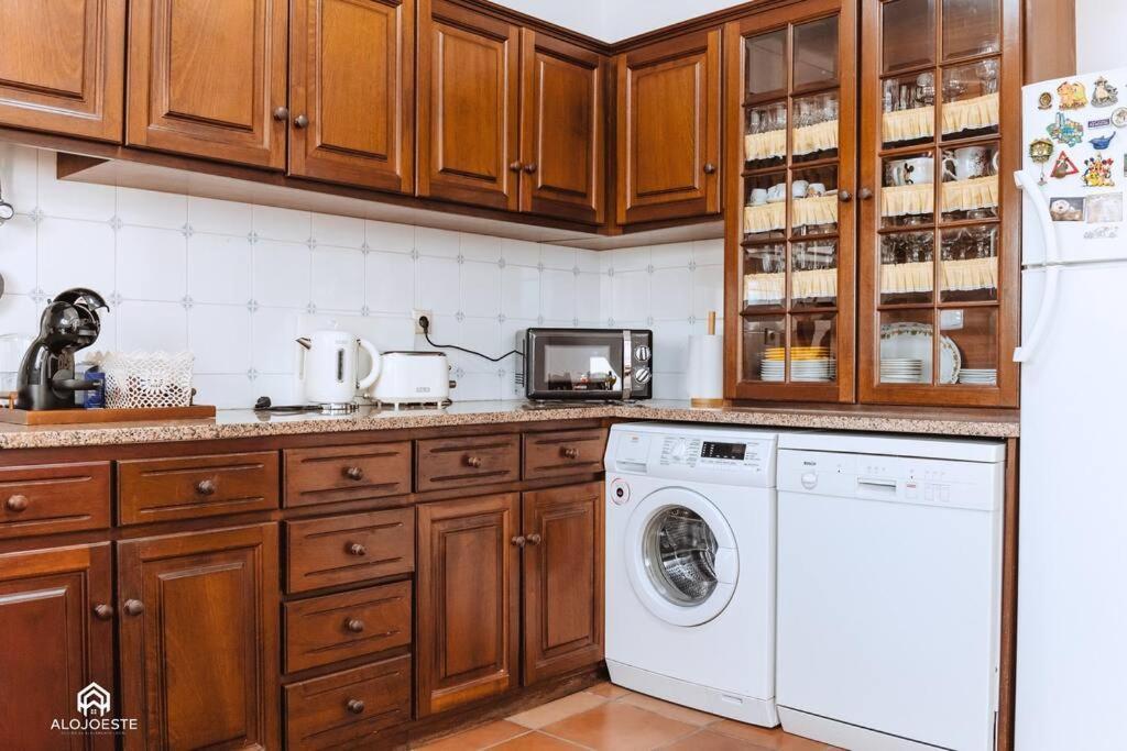 Casa Do Patio - 3 Bedrooms, Ponte Rol ตอร์เรส เวดรัส ภายนอก รูปภาพ